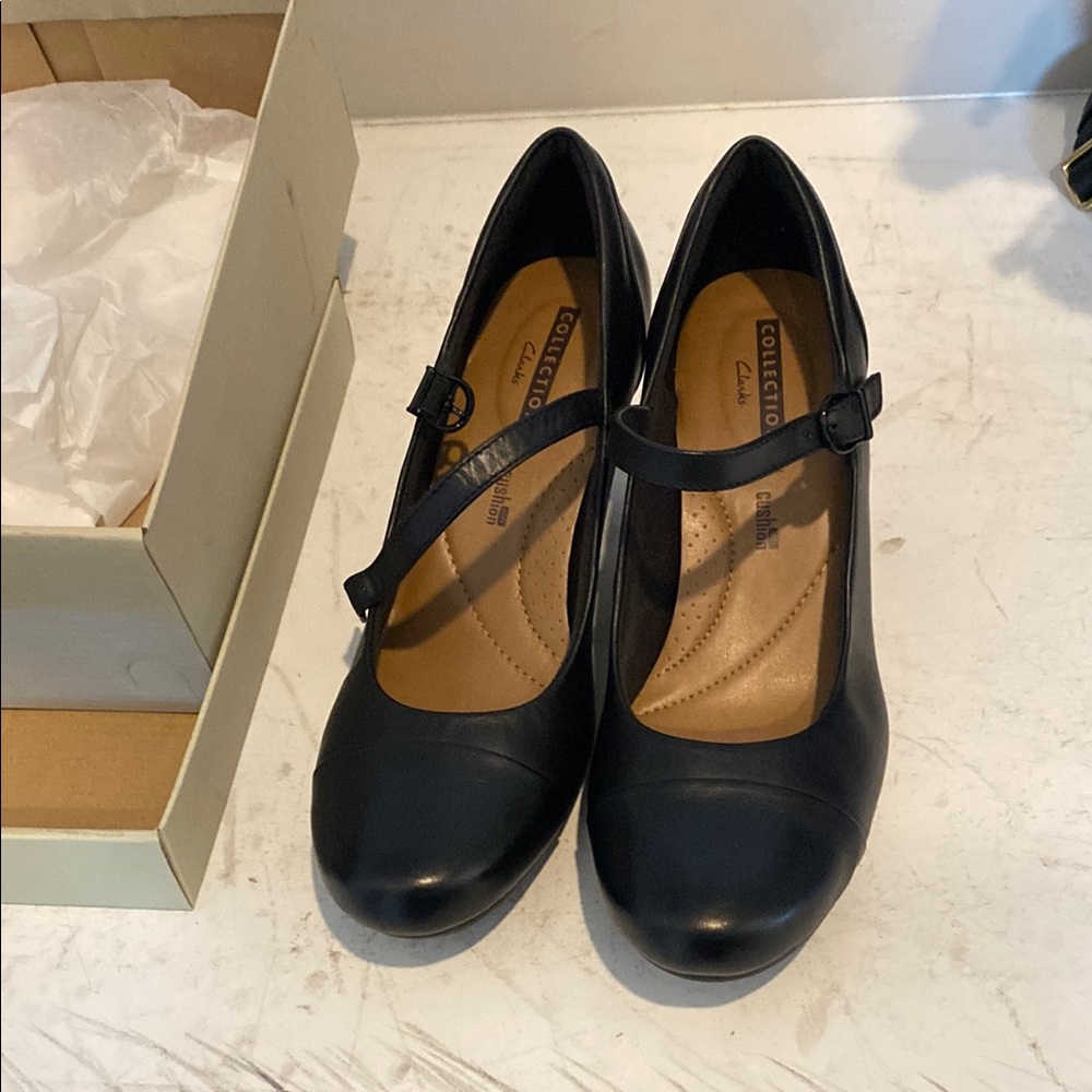 Collection B Black Women's Mary Jane Shoes